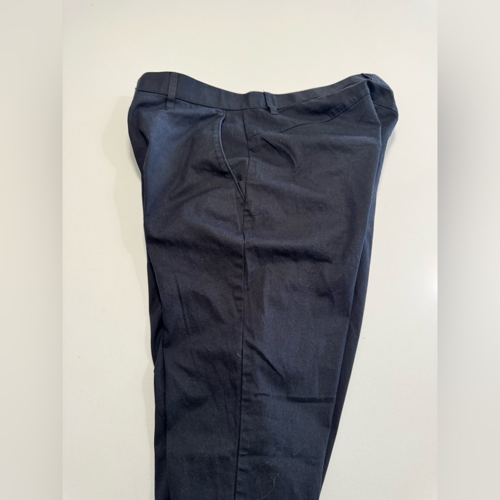 Fabletics Lightweight Pants Mens Size 33x32 Black Golf Chino Performance - Picture 4 of 10